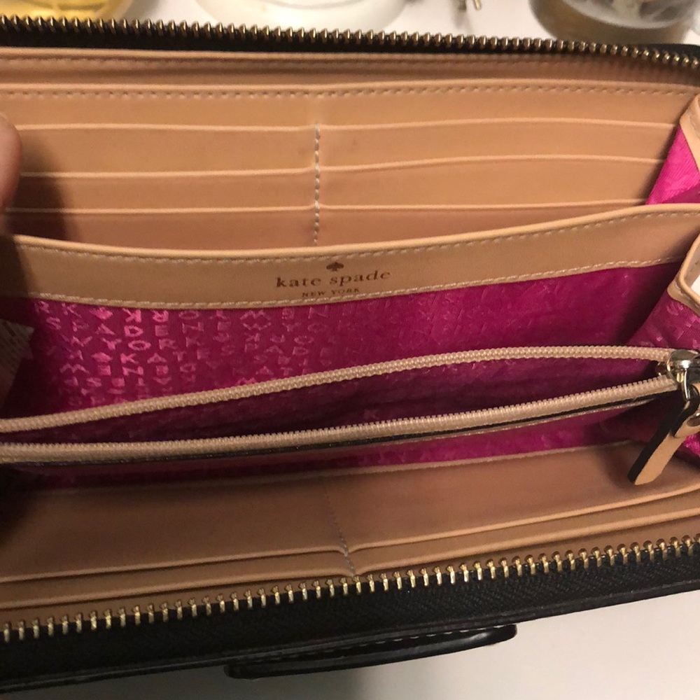 Wallet - Picture 5 of 5